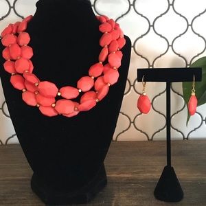 EUC earring and necklace set